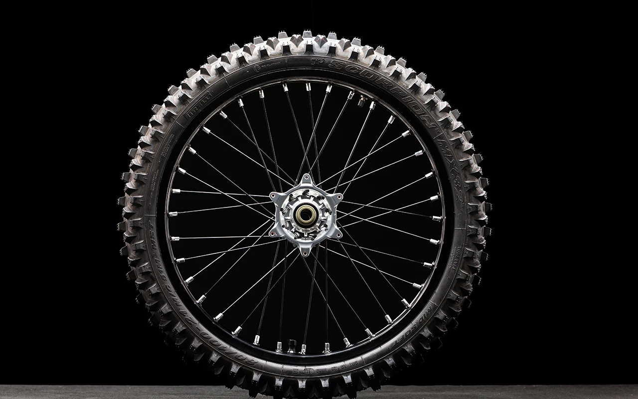 Product Image for Stark Komplett Framhjul 21" Svart
